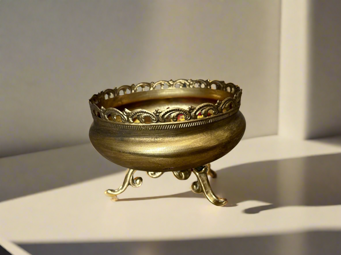 Metal Pot Golden SMALL