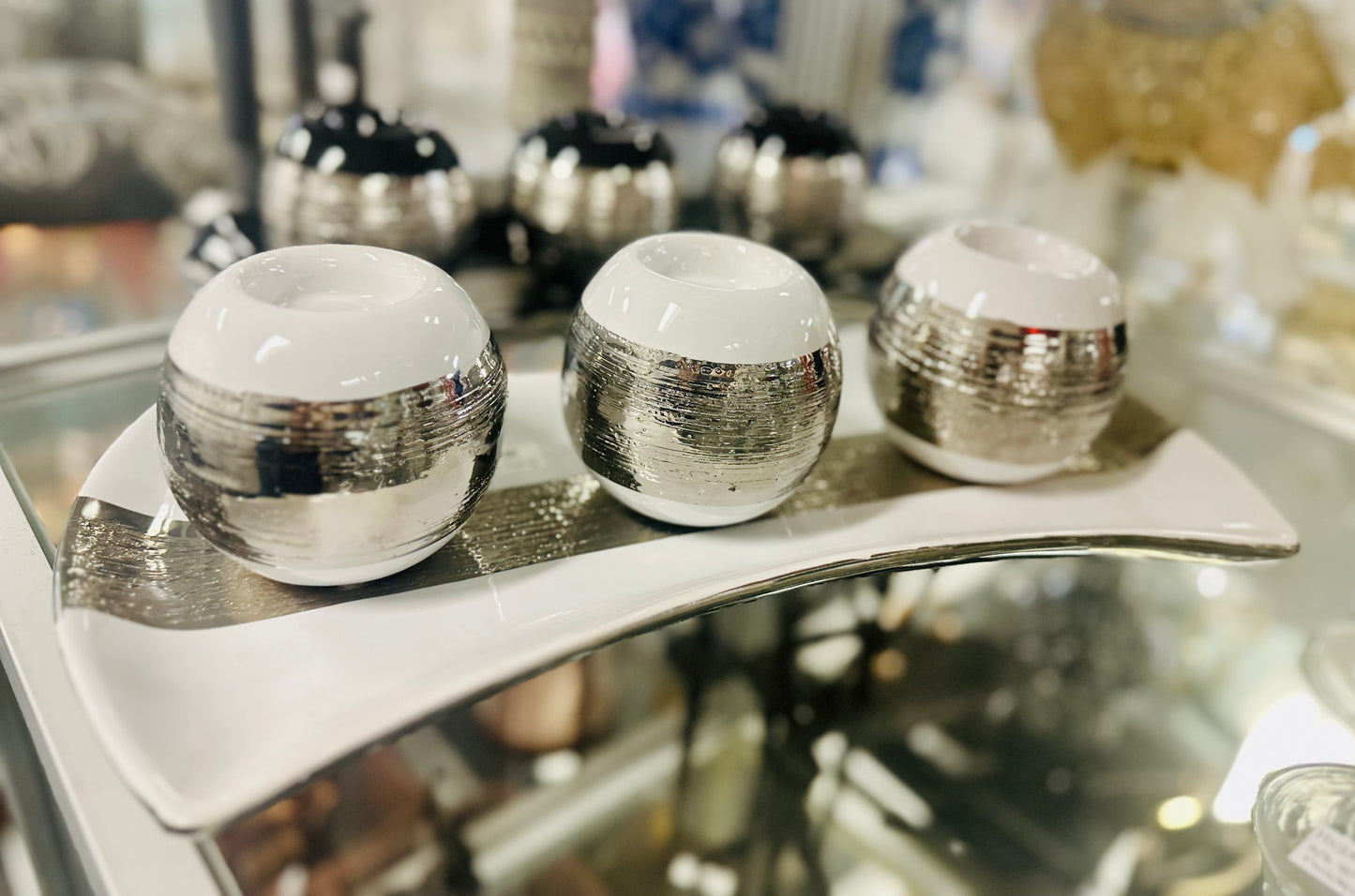 White Candle 4 piece Holder Set